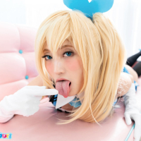 Mizuki Cosplay shes looking pretty sexy as she shows off her pussy