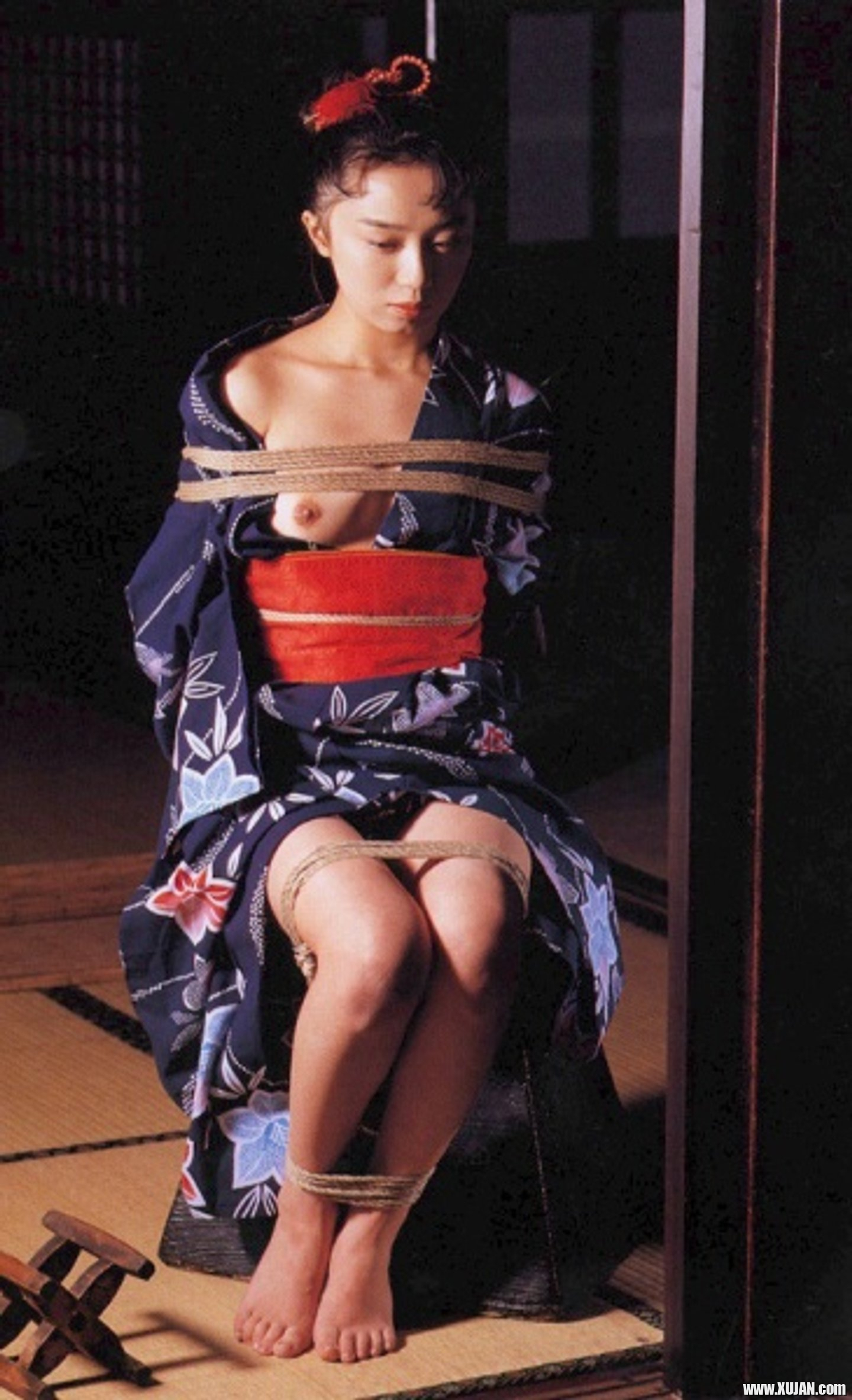 Amazing Asian Girl wants to Pose completely Naked - Photo #3398320