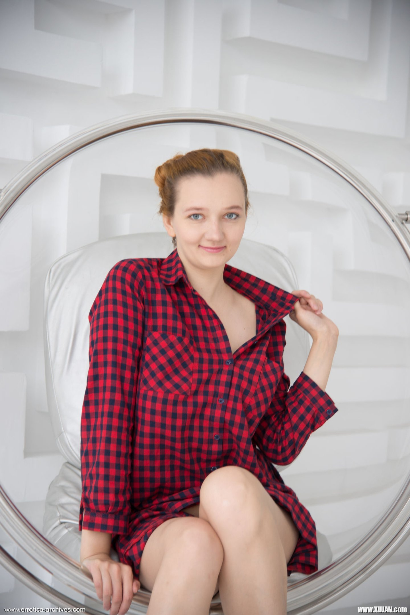 Kat Sashenka takes off Clothes and shows slim Body - Photo #3400244