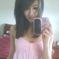 Asian Babe taking Cell Phone Pics of her sexy Tits