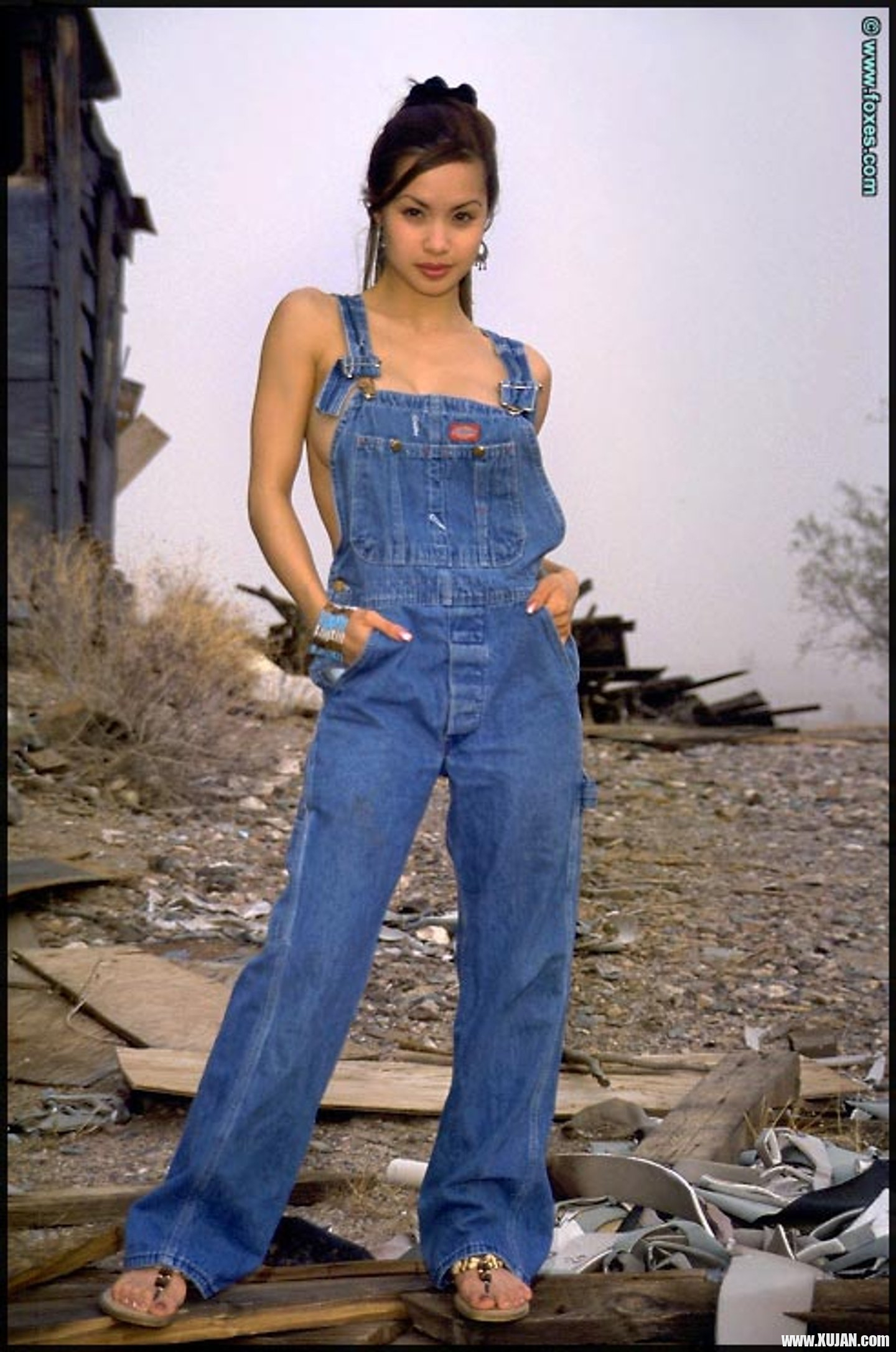 Francine Dee showing her perfect Body in Dungarees - Photo #3408614