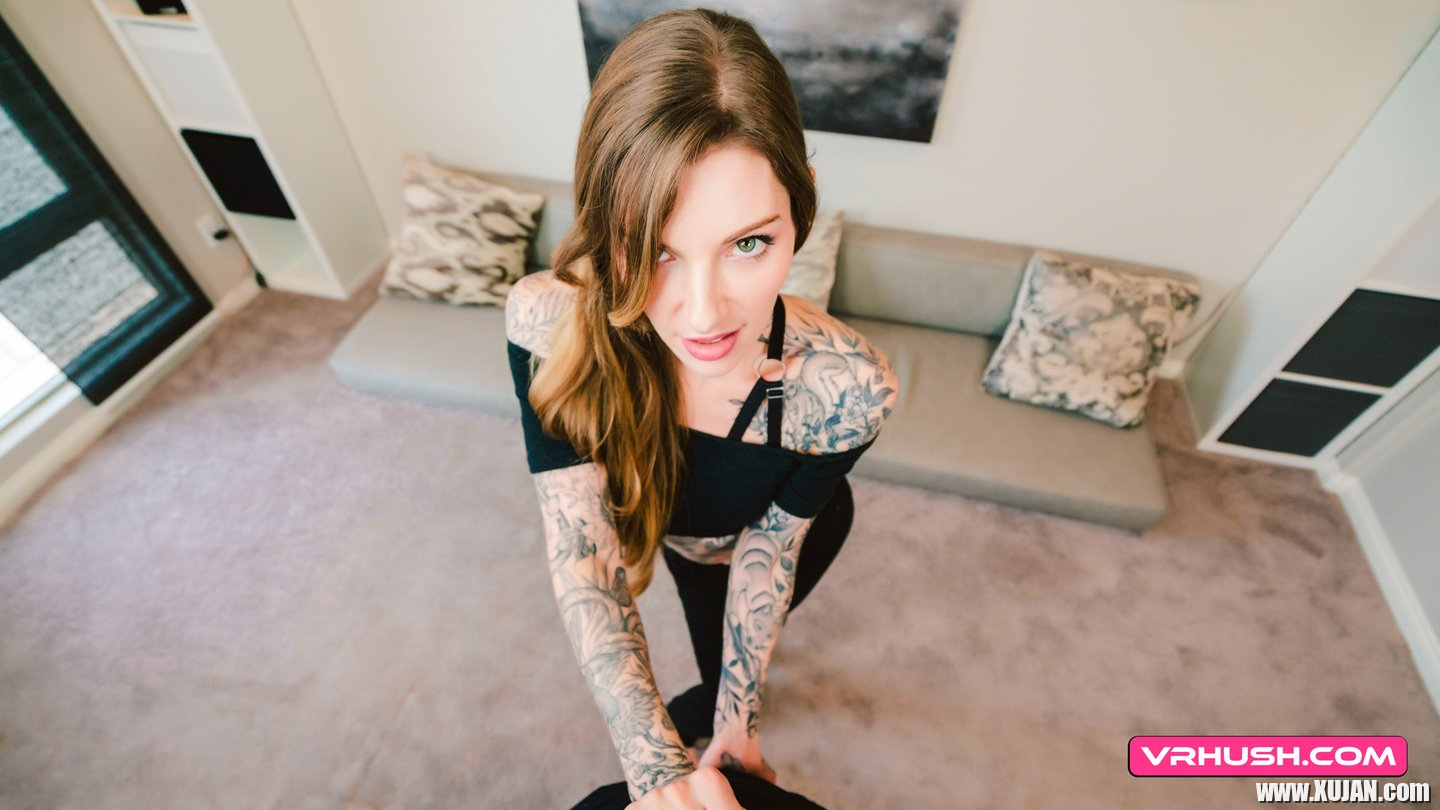 Tattooed Penny Archer loves to fuck her lover - Photo #3417739