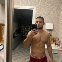 Rus qadzin hxiacrac Robert Movsesyan
