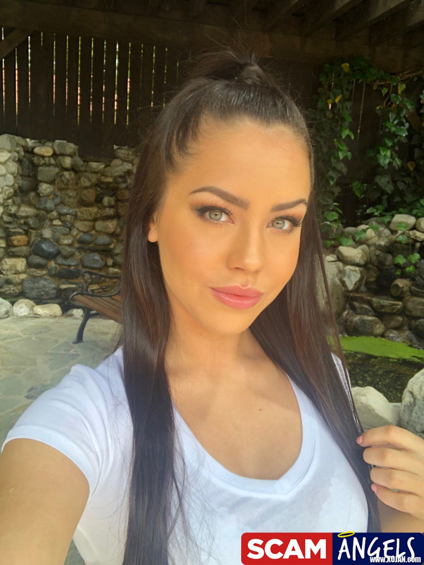 Alina Lopez sucks and fucks in Massage Threesome - Photo #3419148
