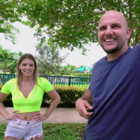 Leah Lee gets seduced and fucked by Strangr in Car
