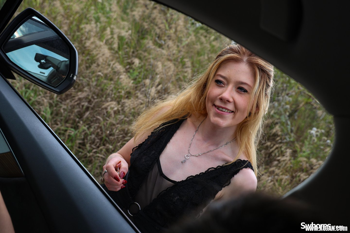 The Price is Right at Swhores sucking and fucking in a car - Photo #3421383