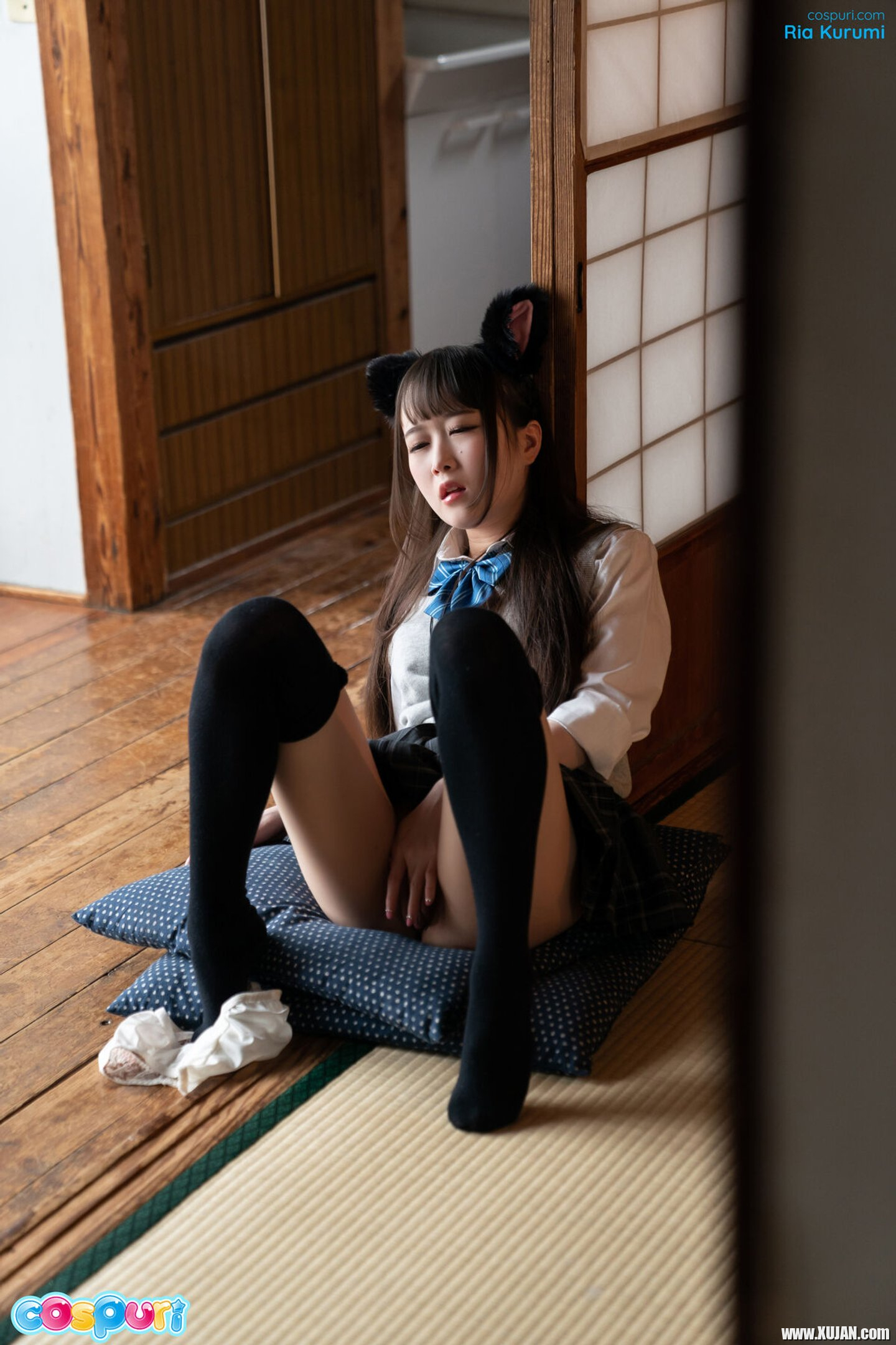 Ria Kurumi masturbates alone in a cute cosplay outfit - Photo #3422259