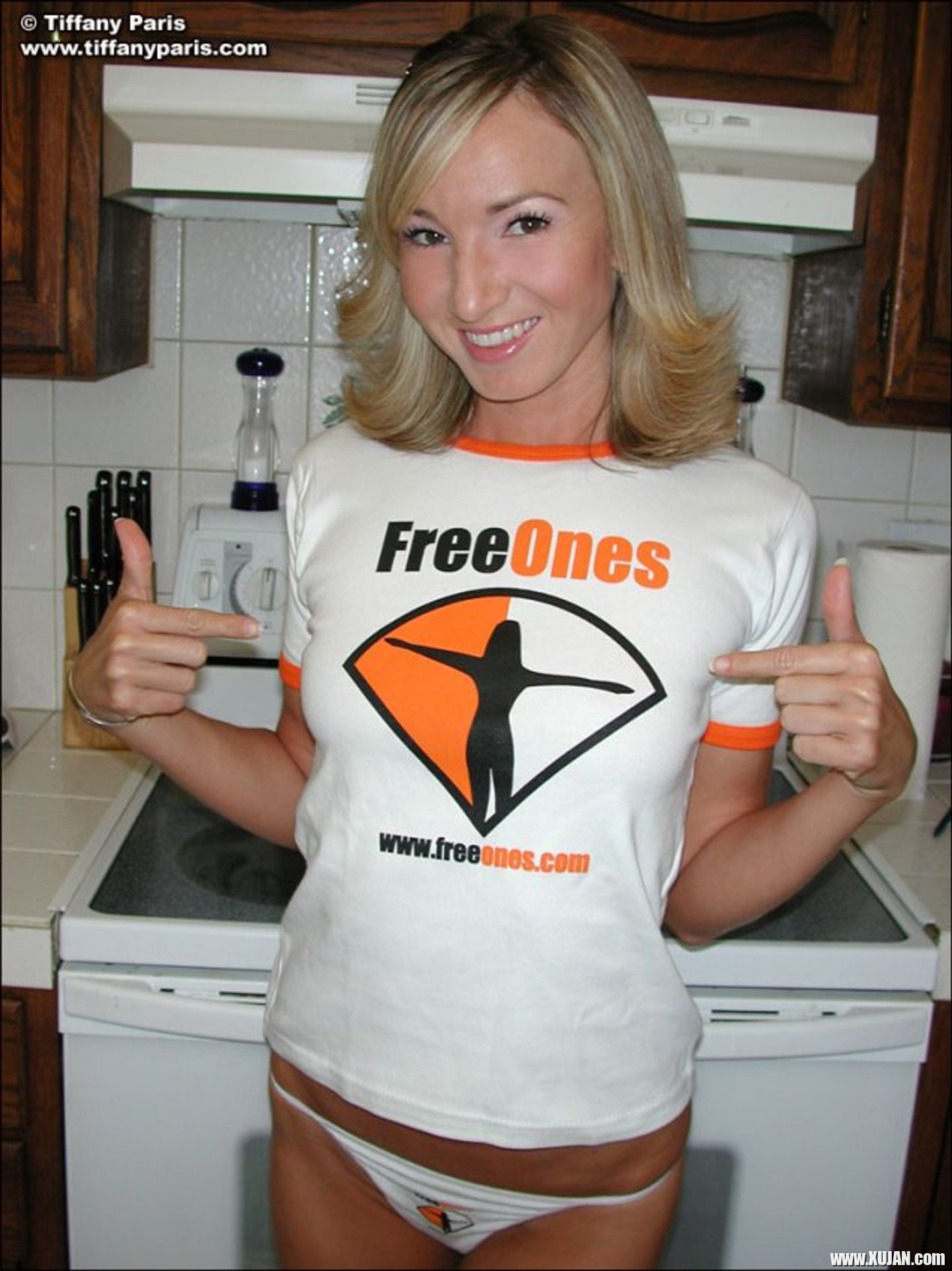 Sexy Tiffany Paris posing in a FreeOnes Outfit - Photo #3422314