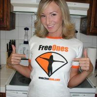 Sexy Tiffany Paris posing in a FreeOnes Outfit