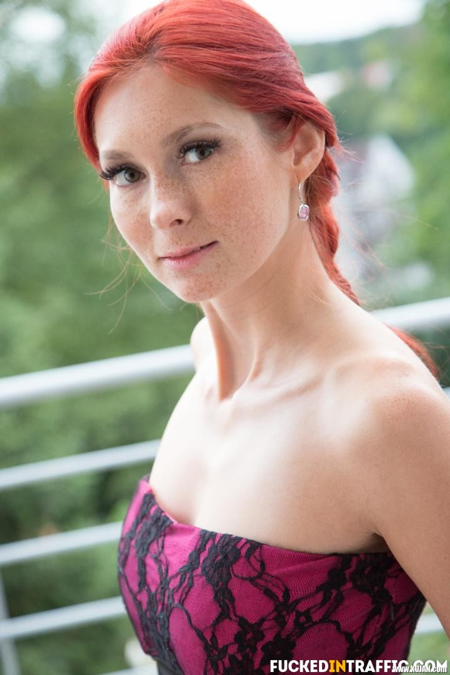 Redhead Stunner Kattie Gold gets nailed in a Car - Photo #3428159