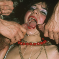 Emilie takes a double penetration and a load in the mouth