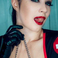Slutty nurse Brookelynne Briar showing off her nice ass and tits