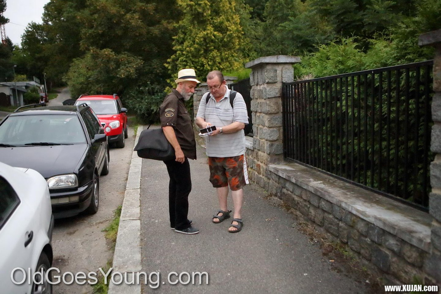 Young Chick gets double teamed by two old Guys - Photo #3430874