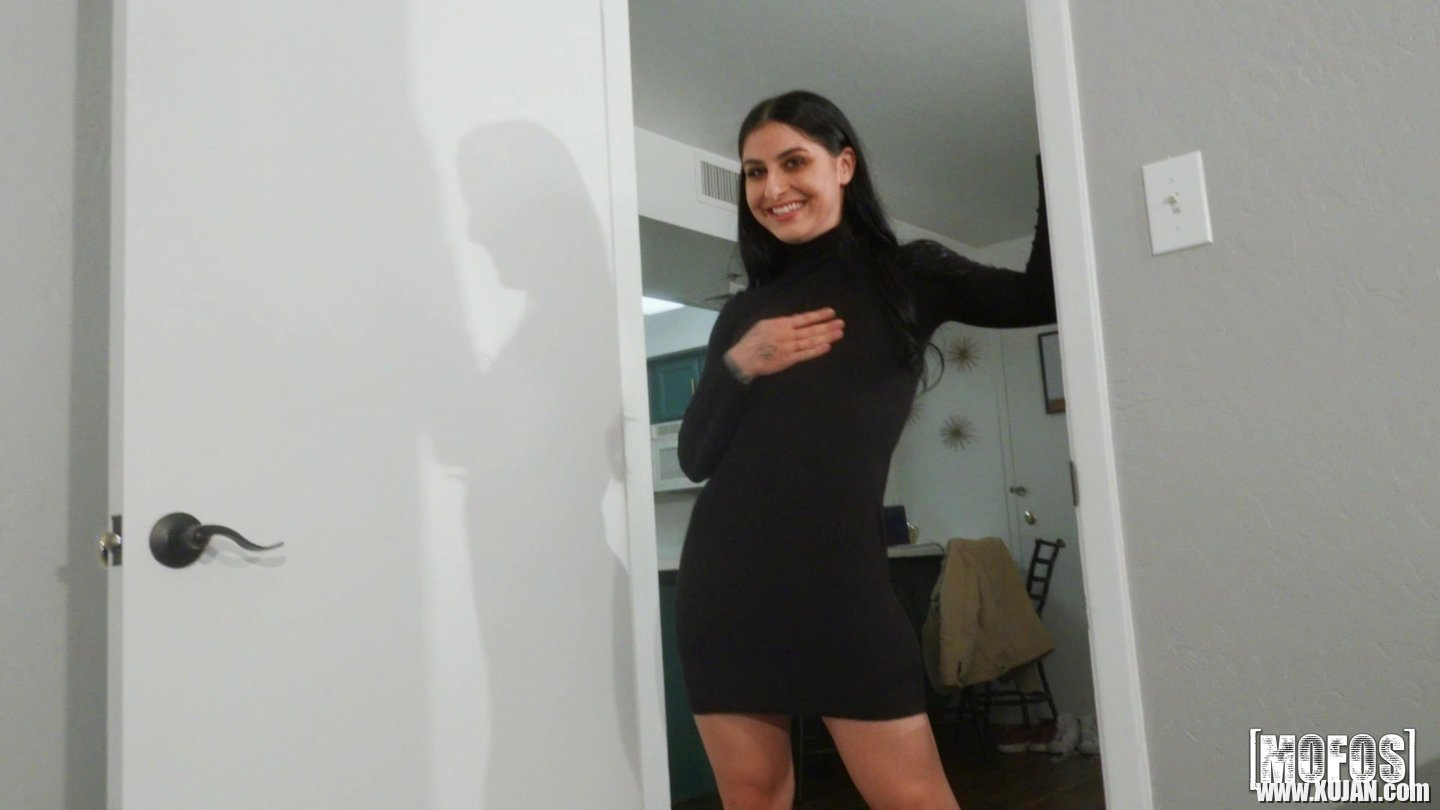 Kaitlyn Katsaros and Catalina Ossa fuck same guy - Photo #3434649