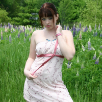 Cute Model B4rbi3 enjoys posing in a green Field