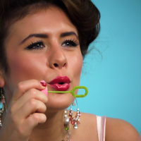 Kelly Hall strips her Clothes at vintage Shoot