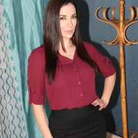 Jelena Jensen posing naked wearing high Heels