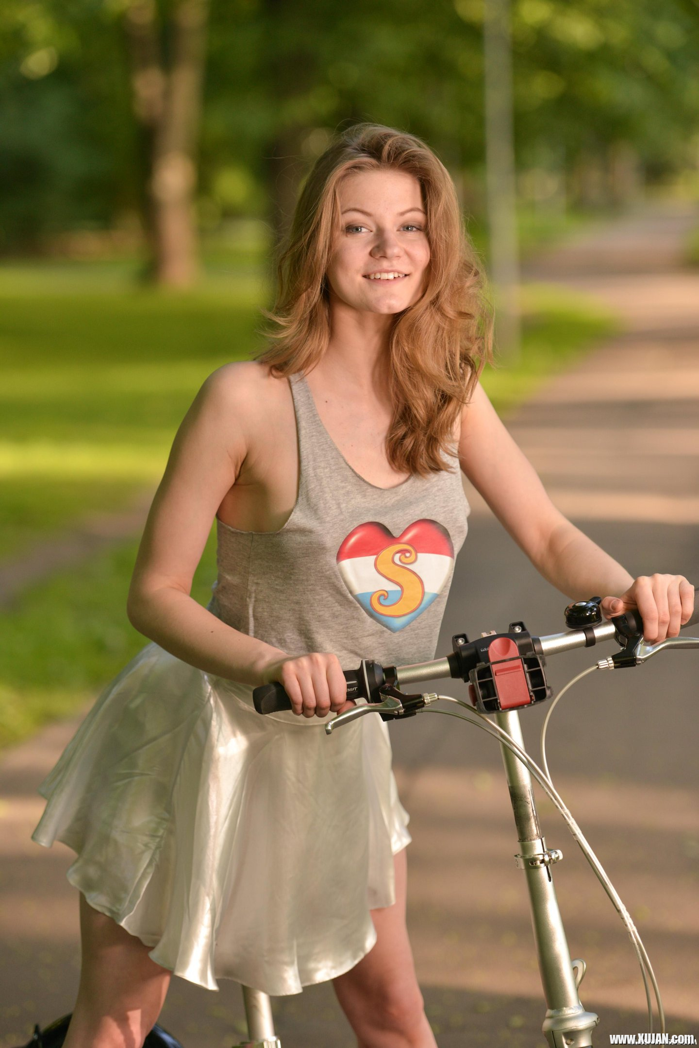 Patricia Patritcy riding her Bike without Panties - Photo #3445866