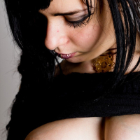 Alice Avreg strips revealing her hot naked body