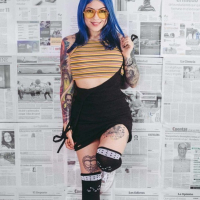 Alice Simpson reveals beautiful inked Skin for you