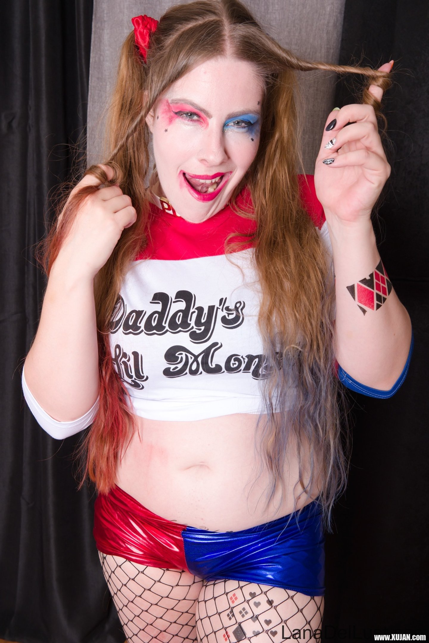 Lana Del Lust loves posing dressed as a sexy Harley Quinn - Photo #3448802