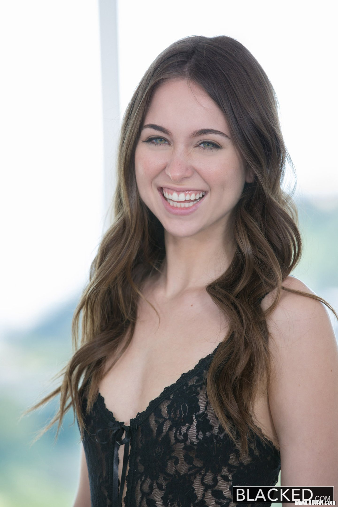 Riley Reid and Carter Cruise share a big black Rod - Photo #3449944