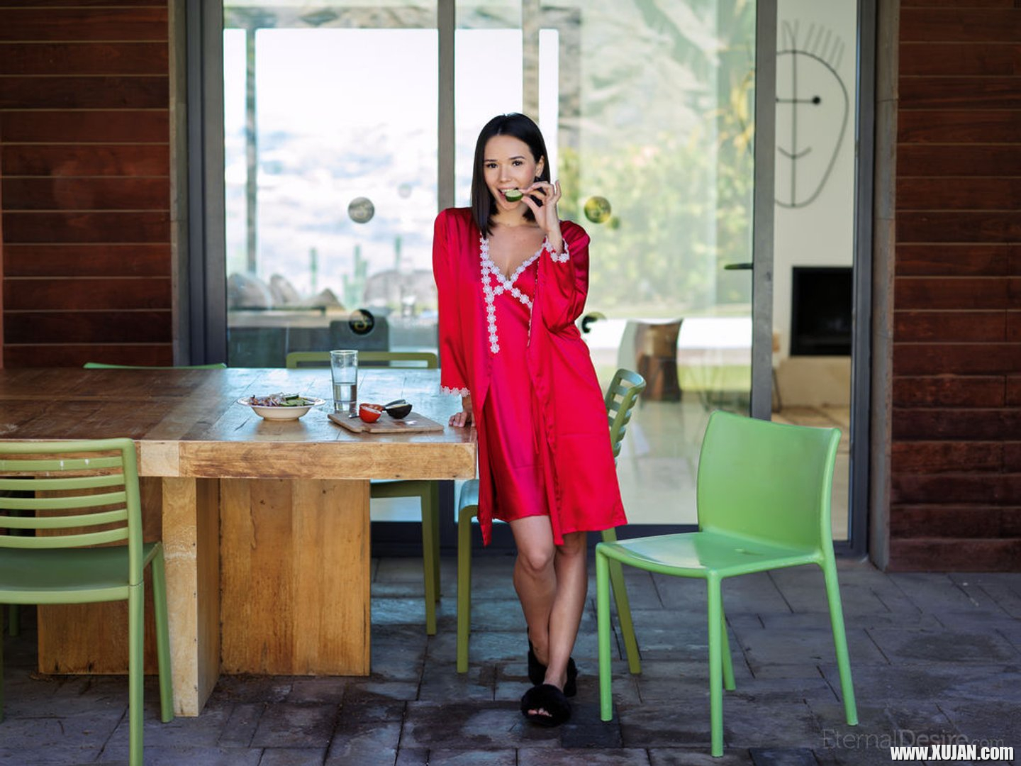 Eve Sweet slowly takes off a red silk negligee - Photo #3451748