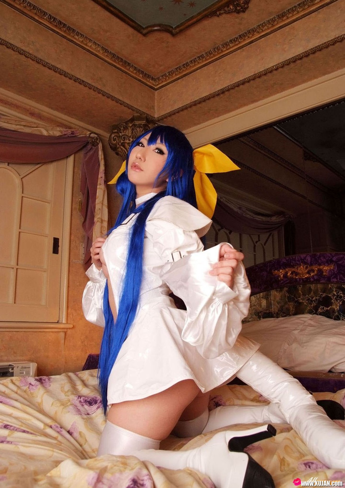 Asian cosplay model Ayaka loves to tease in her sexy hentai anime attire - Photo #3453965