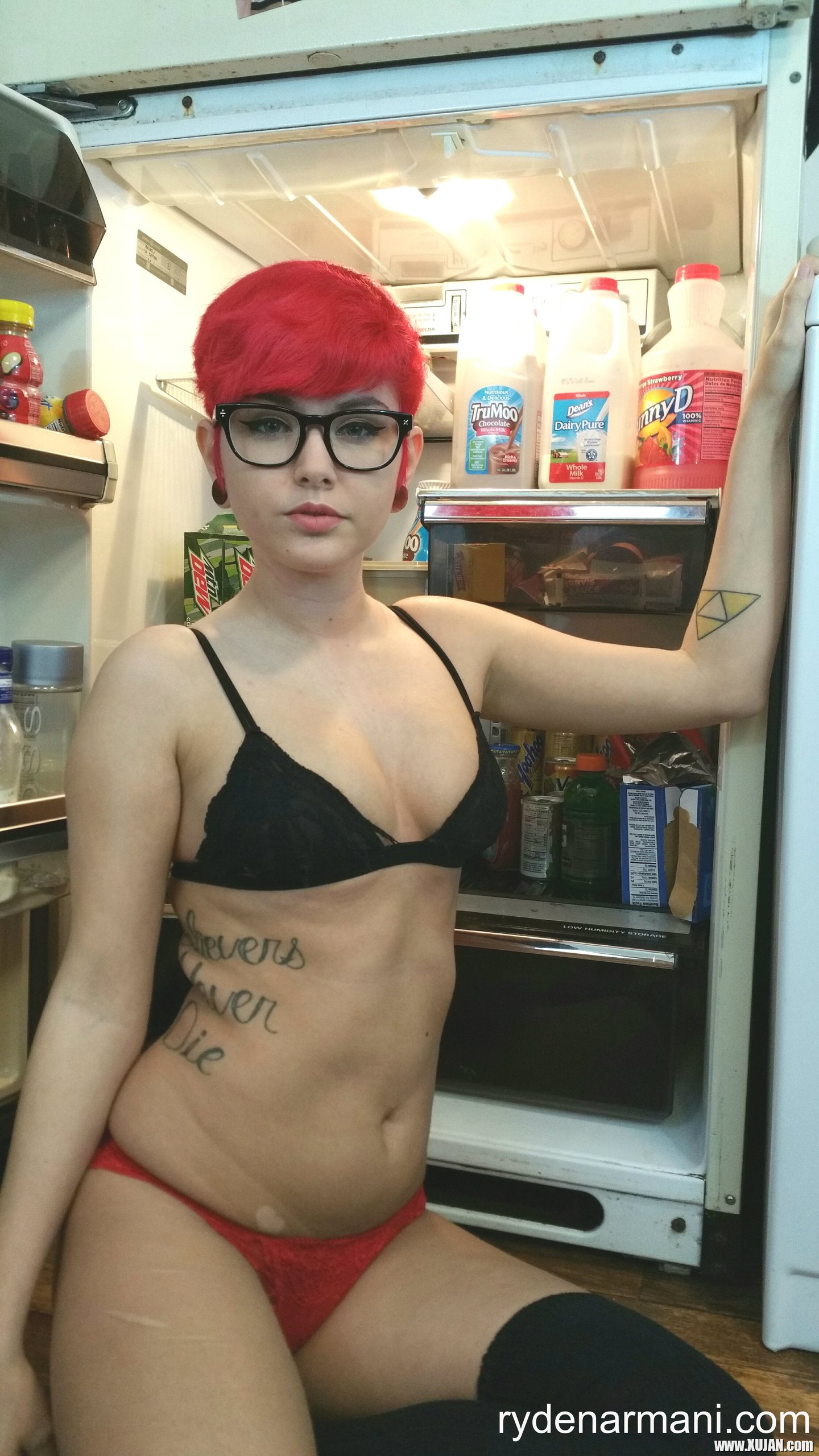 Ryden Armani takes off her Clothes in hot Pics - Photo #3457026
