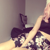Ryden Armani takes off her Clothes in hot Pics