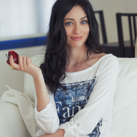 Erotic Babe Zsanett Tormay showing off her Coochie