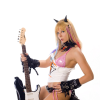 Cosplay gallery of Francesca Dani in Freeones Outfit