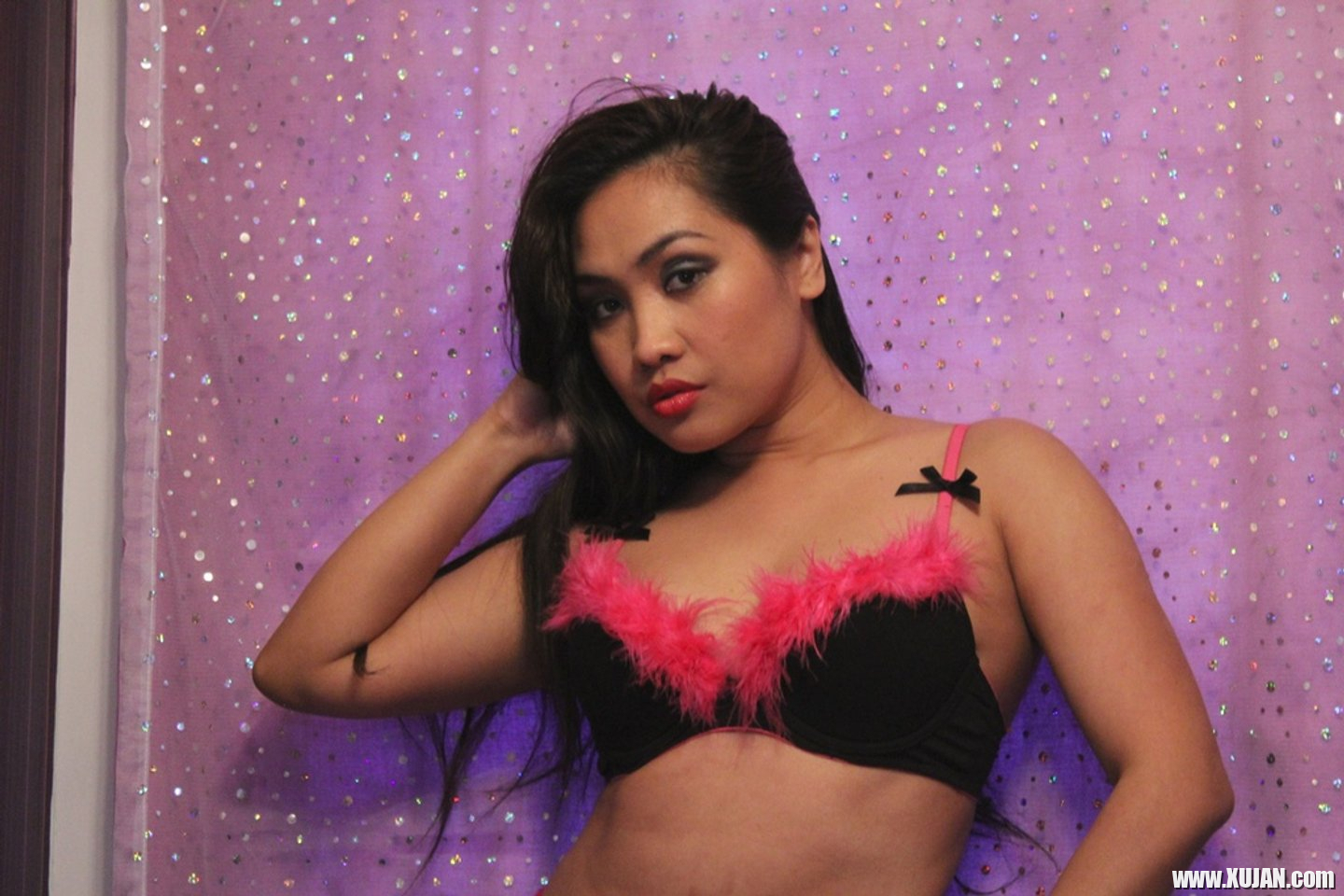 Amyka Lee using a Vibrator on her pink Asian Pussy - Photo #3467540