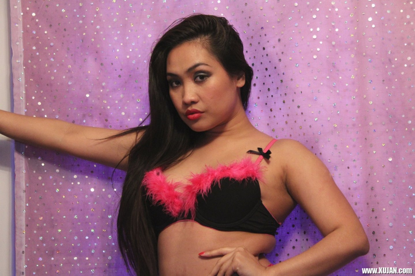 Amyka Lee using a Vibrator on her pink Asian Pussy - Photo #3467541