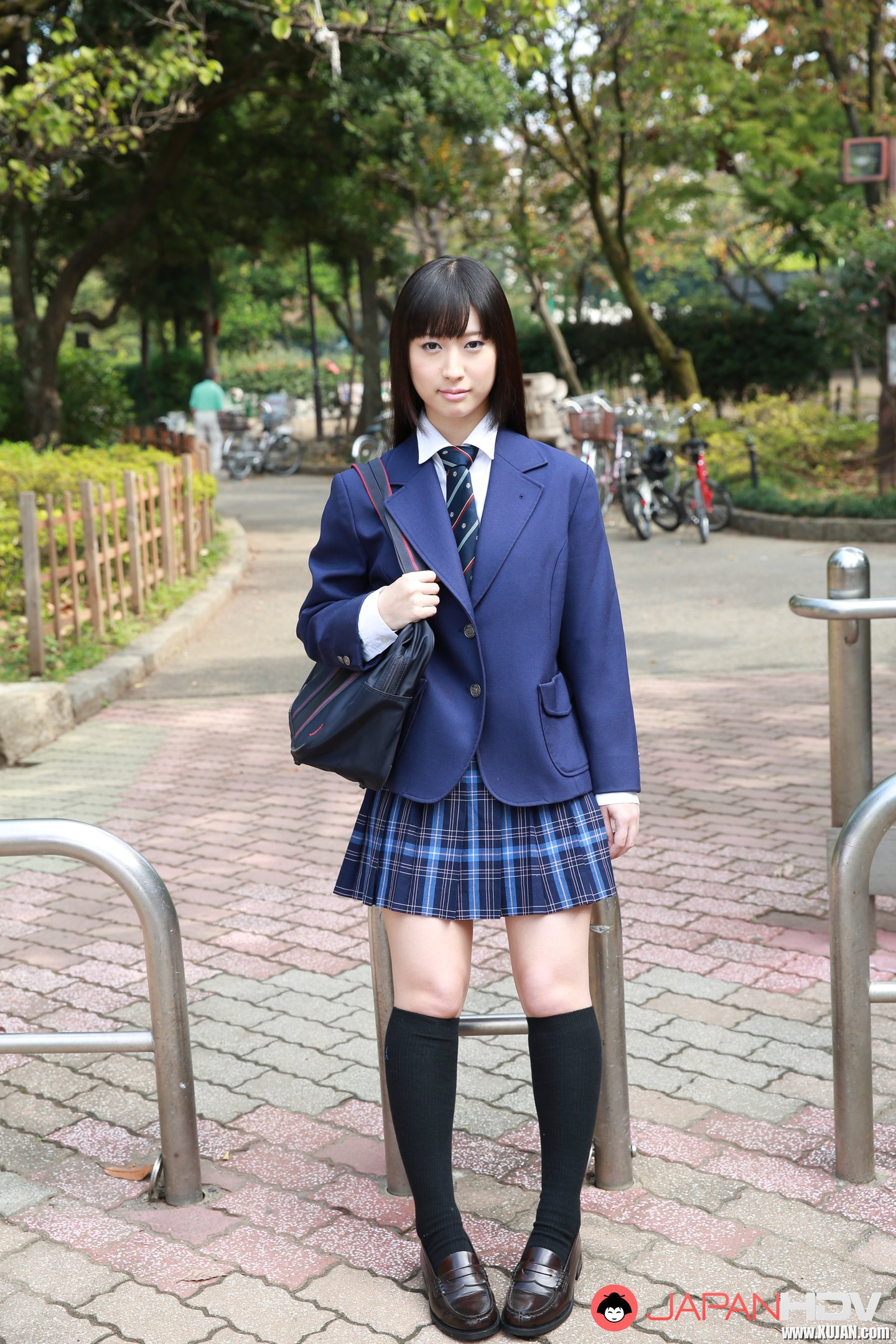 Naughty schoolgirl Tomomi Motozawa lifts up her skirt flashing panties - Photo #3469560