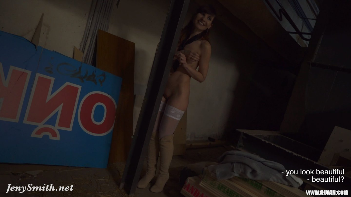 Kinky Jeny Smith shows her hot Pussy in a Hallway - Photo #3474838