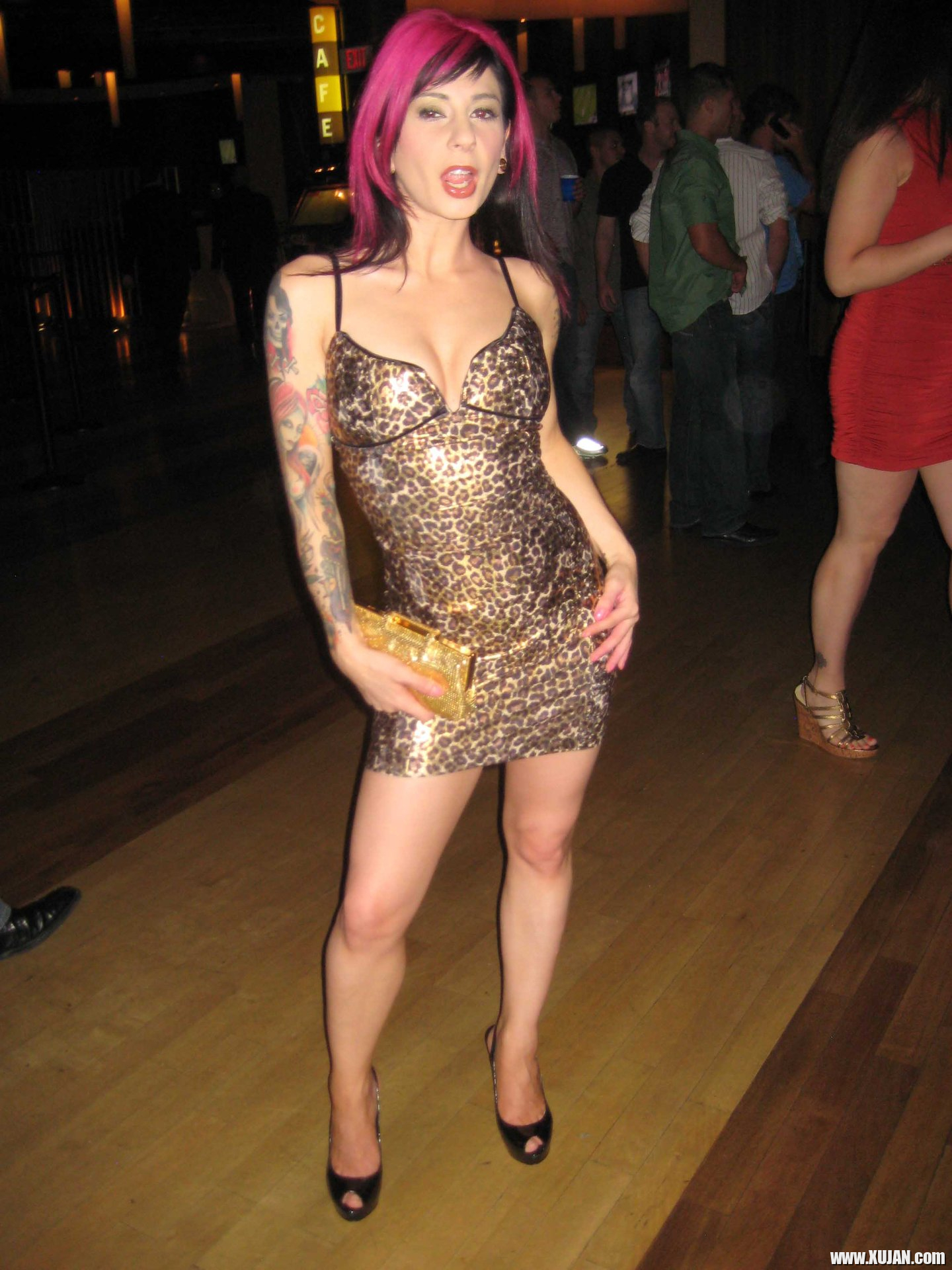 Sexy Joanna Angel strips in a bands Van - Photo #3480652