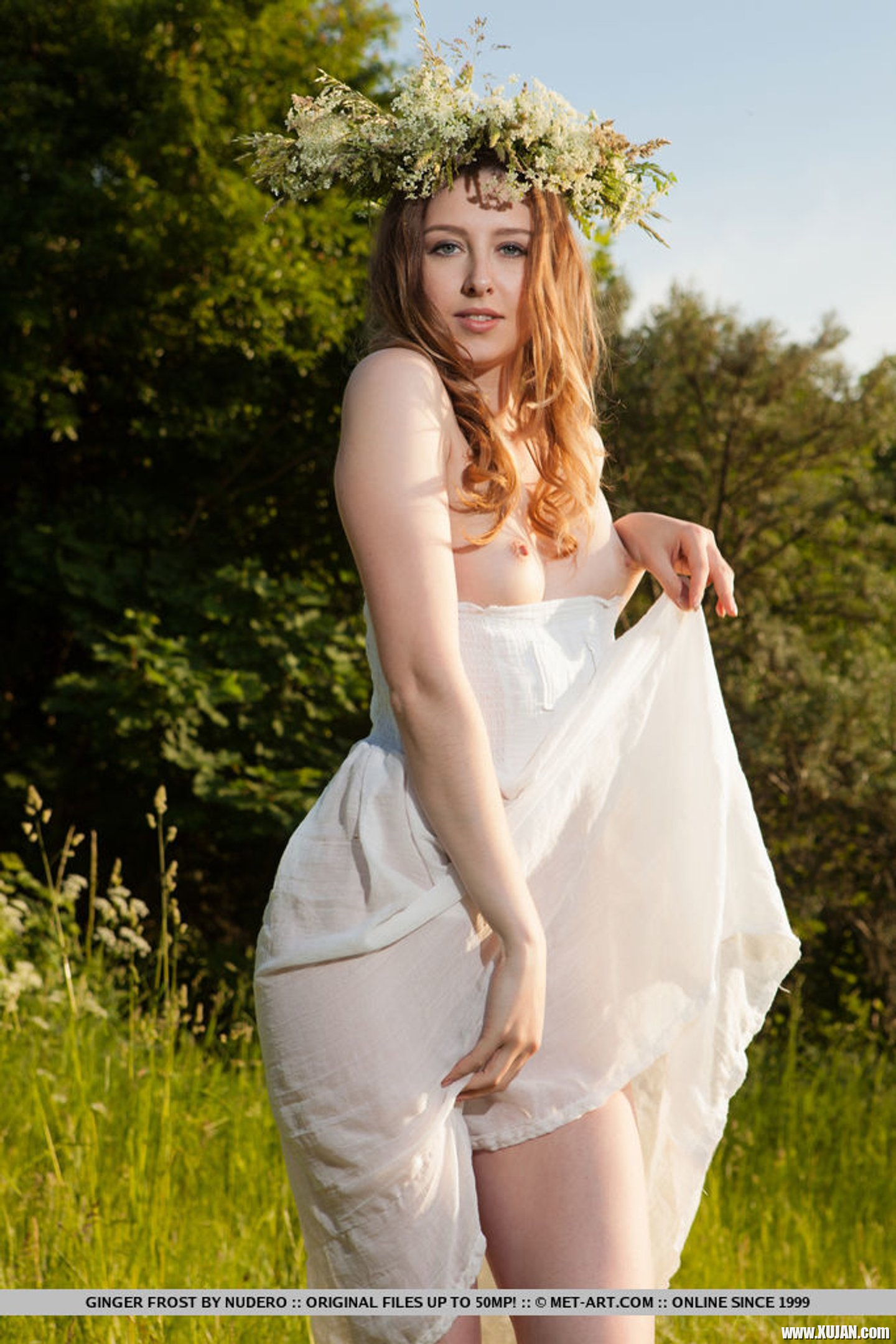 Sexy Babe Ginger Frost posing naked in a Meadow - Photo #3483227