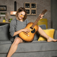 Diana Jam plays guitar and spreads juicy wet pussy