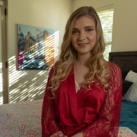 Nice tits amateur Harlow West posing naked on the bed