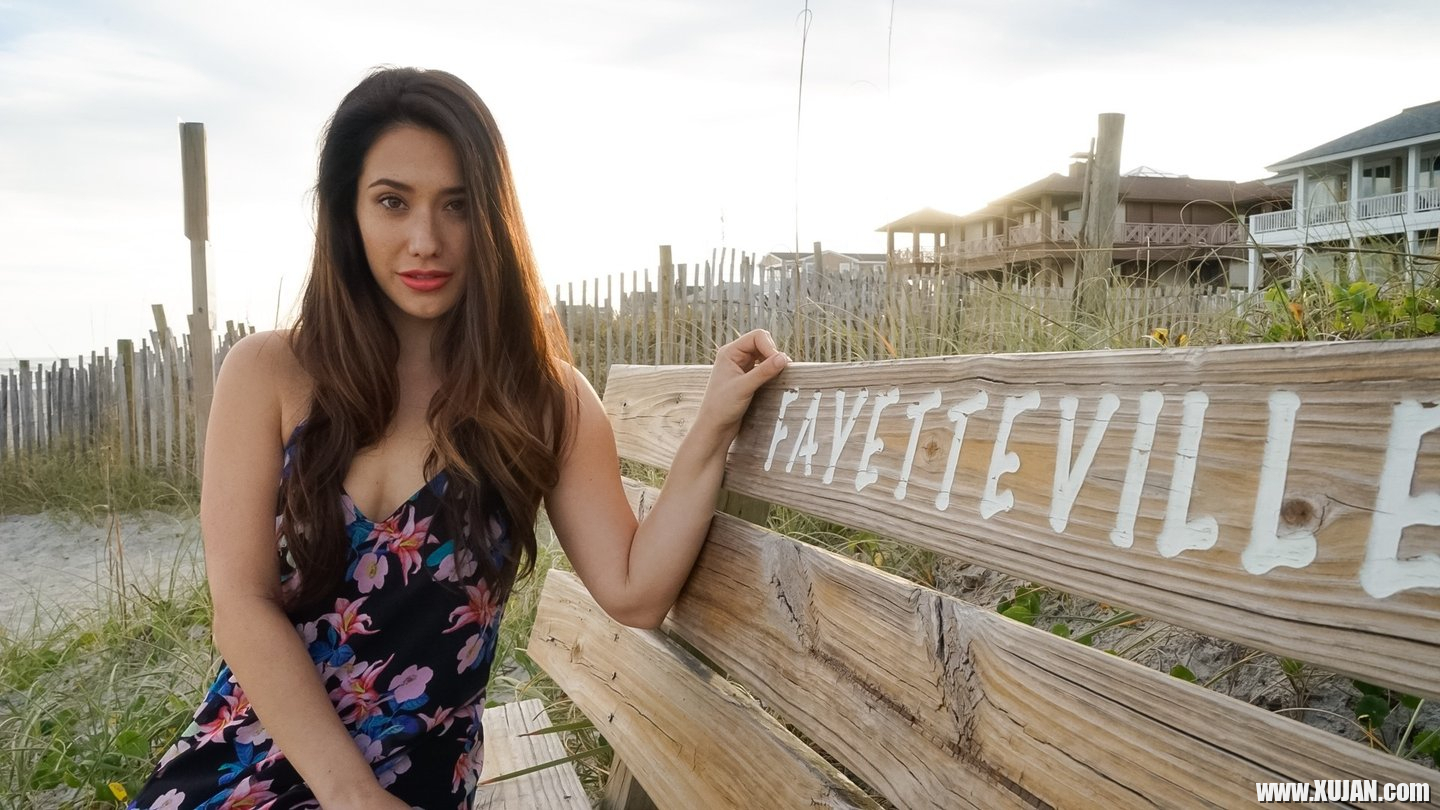 Stunning Eva Lovia posing in Bikini at the Beach - Photo #3486267