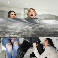 Serena Santos shares big Dick with Vanessa Sky