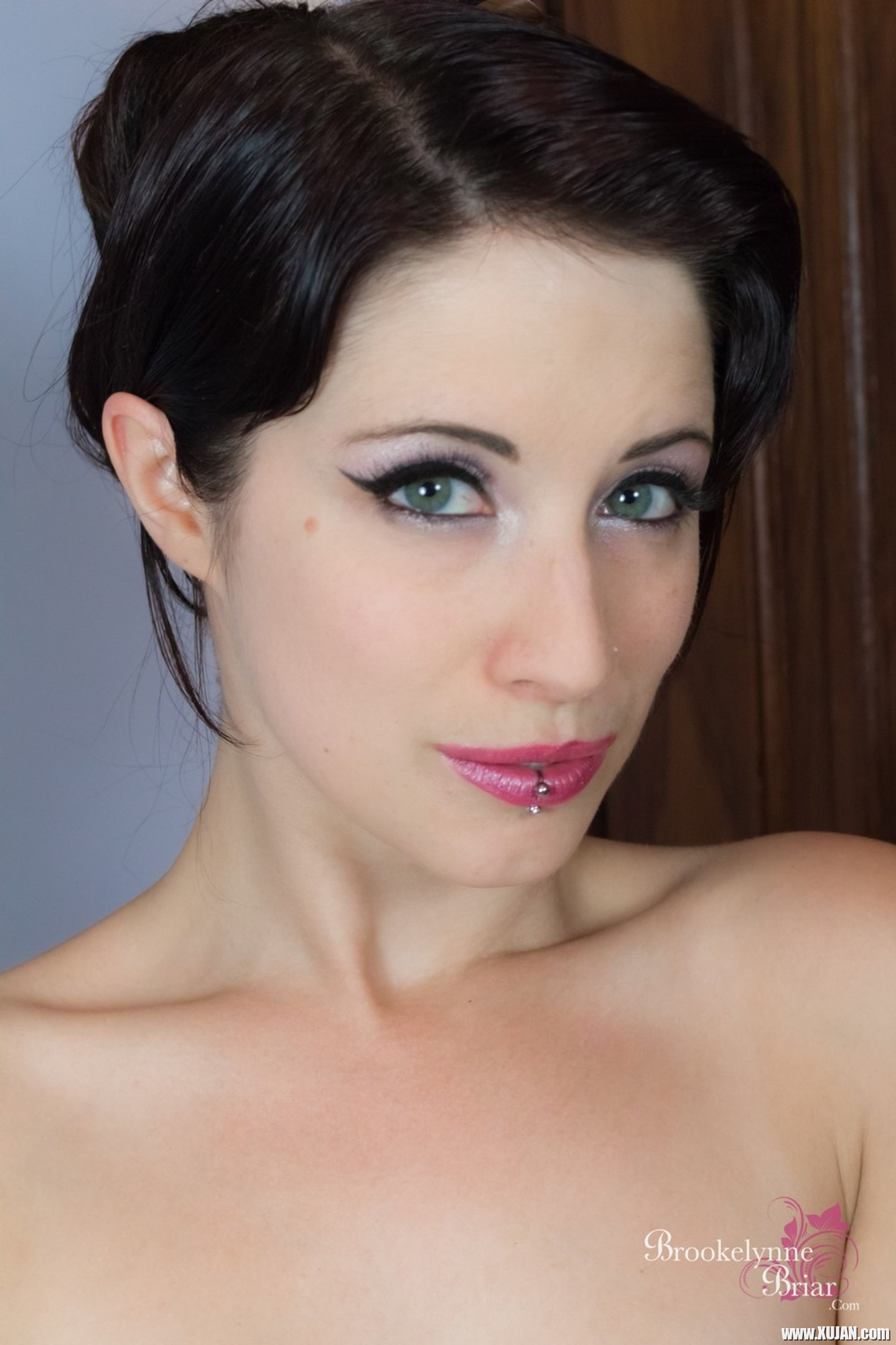 Horny babe Brookelynne Briar loves drooling on a big dildo - Photo #3495961