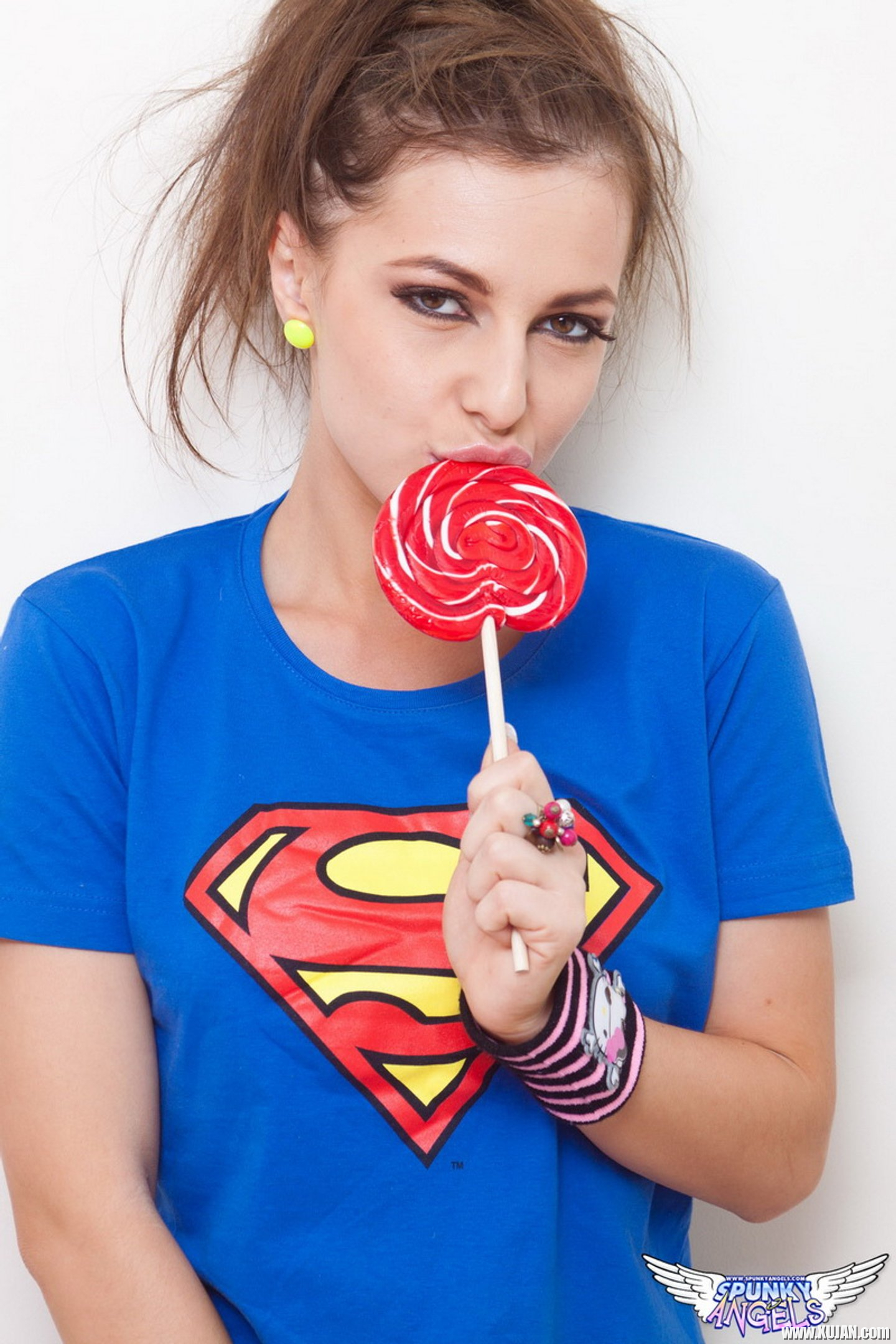 Superwoman Florina Rose licks Lollipop and strips - Photo #3500252