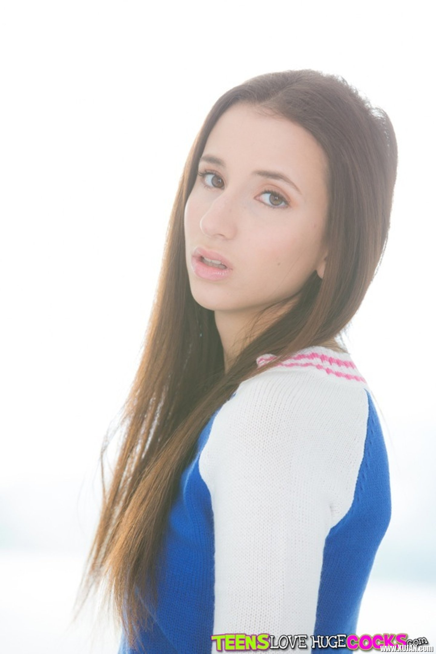 Teen Belle Knox fucks a Cock as big as her Arm - Photo #3511615