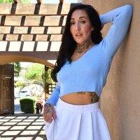 Outdoors teasing and masturbation by naughty chick Summer Wilder