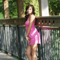 Pictures of teen girl London Hart teasing in a pink dress