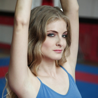 Blonde Cayenne Klein is showing her flexy shape before hardcore sex