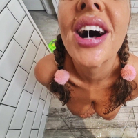 Playful Beth Bennett having shower pranking sex