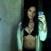 Olivia Munn looking hot and nice on her private sexy photos